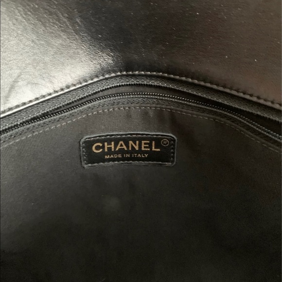 SOLD Chanel Unchained Leather Clutch - Picture 8 of 13